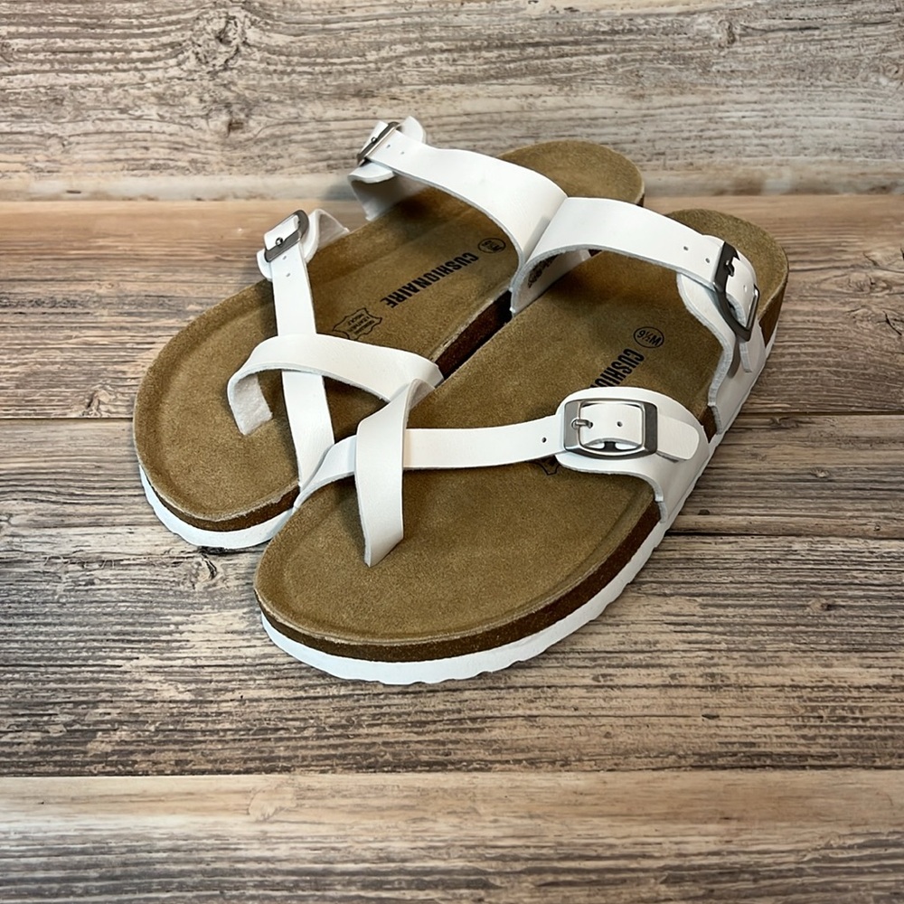 Cushionaire Luna Cork Footbed Sandal in White New! C1